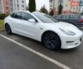 Білий Тесла Модель 3, об'ємом двигуна 0 л та пробігом 112 тис. км за 18500 $, фото 7 на Automoto.ua