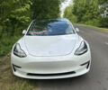 Білий Тесла Модель 3, об'ємом двигуна 0 л та пробігом 109 тис. км за 18700 $, фото 2 на Automoto.ua