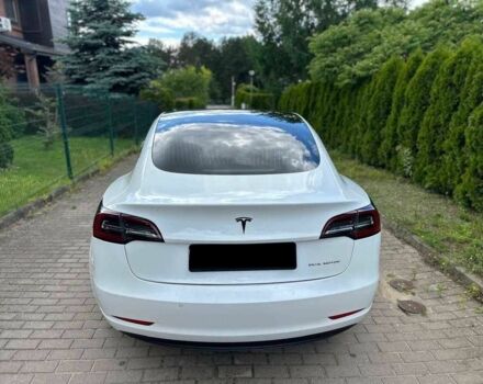 Белый Тесла Модель 3, объемом двигателя 0 л и пробегом 57 тыс. км за 11400 $, фото 4 на Automoto.ua