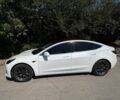 Білий Тесла Модель 3, об'ємом двигуна 0 л та пробігом 111 тис. км за 16850 $, фото 1 на Automoto.ua
