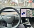 Білий Тесла Модель 3, об'ємом двигуна 0 л та пробігом 88 тис. км за 11500 $, фото 22 на Automoto.ua