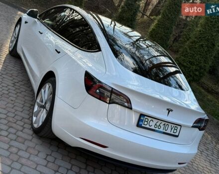 Білий Тесла Модель 3, об'ємом двигуна 0 л та пробігом 89 тис. км за 19900 $, фото 34 на Automoto.ua