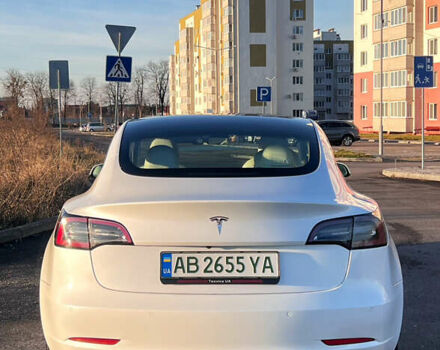 Белый Тесла Модель 3, объемом двигателя 0 л и пробегом 53 тыс. км за 18500 $, фото 6 на Automoto.ua