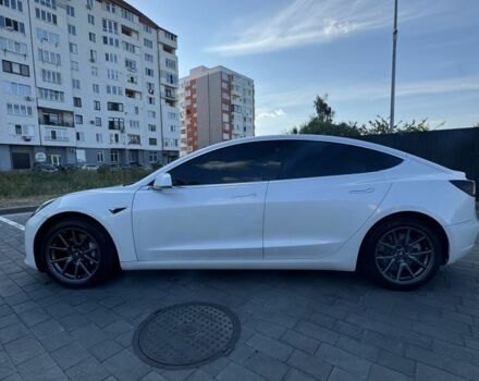 Тесла Модель 3 2020 у Львові на Automoto.ua Білий Тесла Модель 3, об'ємом двигуна 0 л та пробігом 110 тис. км за 18500 $, фото 2 на Automoto.ua