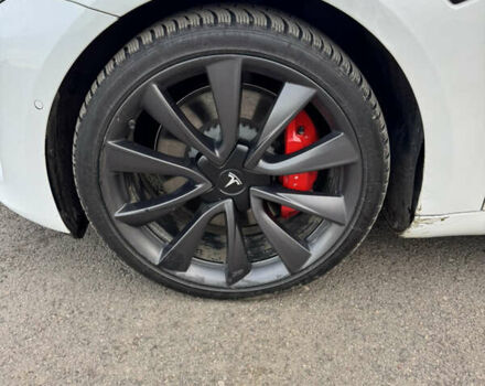 Білий Тесла Модель 3, об'ємом двигуна 0 л та пробігом 116 тис. км за 22000 $, фото 4 на Automoto.ua