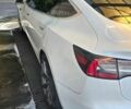 Білий Тесла Модель 3, об'ємом двигуна 0 л та пробігом 194 тис. км за 17500 $, фото 4 на Automoto.ua
