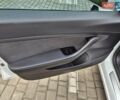 Белый Тесла Модель 3, объемом двигателя 0 л и пробегом 79 тыс. км за 15550 $, фото 44 на Automoto.ua
