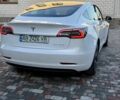 Білий Тесла Модель 3, об'ємом двигуна 0 л та пробігом 102 тис. км за 18500 $, фото 8 на Automoto.ua
