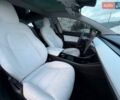 Білий Тесла Модель 3, об'ємом двигуна 0 л та пробігом 112 тис. км за 12300 $, фото 11 на Automoto.ua