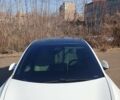 Белый Тесла Модель 3, объемом двигателя 0 л и пробегом 60 тыс. км за 17200 $, фото 12 на Automoto.ua