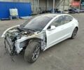 Белый Тесла Модель 3, объемом двигателя 0 л и пробегом 69 тыс. км за 11500 $, фото 14 на Automoto.ua