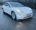 Білий Тесла Модель 3, об'ємом двигуна 0 л та пробігом 101 тис. км за 16000 $, фото 9 на Automoto.ua