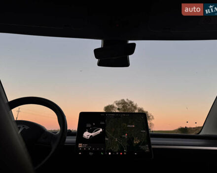 Тесла Модель 3 2020 в Львове на Automoto.ua Белый Тесла Модель 3, объемом двигателя 0 л и пробегом 125 тыс. км за 20800 $, фото 15 на Automoto.ua