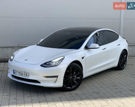 Тесла Модель 3 2020 у Івано-Франківську на Automoto.ua Білий Тесла Модель 3, об'ємом двигуна 0 л та пробігом 145 тис. км за 14850 $, фото 34 на Automoto.ua