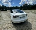 Белый Тесла Модель 3, объемом двигателя 0 л и пробегом 100 тыс. км за 17600 $, фото 37 на Automoto.ua