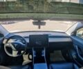 Белый Тесла Модель 3, объемом двигателя 0 л и пробегом 80 тыс. км за 16500 $, фото 13 на Automoto.ua