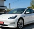 Белый Тесла Модель 3, объемом двигателя 0 л и пробегом 100 тыс. км за 16500 $, фото 1 на Automoto.ua