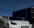 Білий Тесла Модель 3, об'ємом двигуна 0 л та пробігом 170 тис. км за 16000 $, фото 1 на Automoto.ua