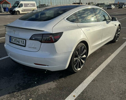 Тесла Модель 3 2020 у Львові на Automoto.ua Білий Тесла Модель 3, об'ємом двигуна 0 л та пробігом 120 тис. км за 20000 $, фото 6 на Automoto.ua