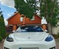 Белый Тесла Модель 3, объемом двигателя 0 л и пробегом 73 тыс. км за 20500 $, фото 11 на Automoto.ua