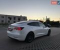 Білий Тесла Модель 3, об'ємом двигуна 0 л та пробігом 221 тис. км за 12700 $, фото 5 на Automoto.ua