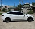 Белый Тесла Модель 3, объемом двигателя 0 л и пробегом 120 тыс. км за 16700 $, фото 4 на Automoto.ua