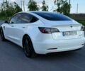 Белый Тесла Модель 3, объемом двигателя 0 л и пробегом 108 тыс. км за 17000 $, фото 5 на Automoto.ua