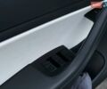 Тесла Модель 3 2020 у Стрые на Automoto.ua Білий Тесла Модель 3, об'ємом двигуна 0 л та пробігом 101 тис. км за 15990 $, фото 17 на Automoto.ua