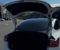 Білий Тесла Модель 3, об'ємом двигуна 0 л та пробігом 170 тис. км за 16000 $, фото 3 на Automoto.ua