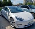 Білий Тесла Модель 3, об'ємом двигуна 0 л та пробігом 105 тис. км за 15990 $, фото 1 на Automoto.ua