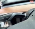 Білий Тесла Модель 3, об'ємом двигуна 0 л та пробігом 102 тис. км за 18990 $, фото 26 на Automoto.ua