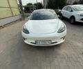 Білий Тесла Модель 3, об'ємом двигуна 0 л та пробігом 122 тис. км за 18500 $, фото 1 на Automoto.ua