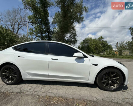 Тесла Модель 3 2020 у Кременчуге на Automoto.ua Білий Тесла Модель 3, об'ємом двигуна 0 л та пробігом 80 тис. км за 18000 $, фото 6 на Automoto.ua