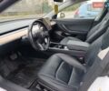 Білий Тесла Модель 3, об'ємом двигуна 0 л та пробігом 112 тис. км за 18500 $, фото 12 на Automoto.ua