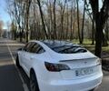Білий Тесла Модель 3, об'ємом двигуна 0 л та пробігом 103 тис. км за 20000 $, фото 4 на Automoto.ua