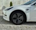 Білий Тесла Модель 3, об'ємом двигуна 0 л та пробігом 78 тис. км за 14700 $, фото 1 на Automoto.ua
