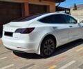 Білий Тесла Модель 3, об'ємом двигуна 0 л та пробігом 50 тис. км за 21600 $, фото 3 на Automoto.ua