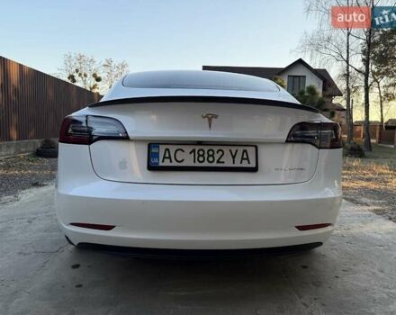 Білий Тесла Модель 3, об'ємом двигуна 0 л та пробігом 92 тис. км за 21300 $, фото 14 на Automoto.ua