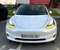 Білий Тесла Модель 3, об'ємом двигуна 0.22 л та пробігом 103 тис. км за 17350 $, фото 1 на Automoto.ua