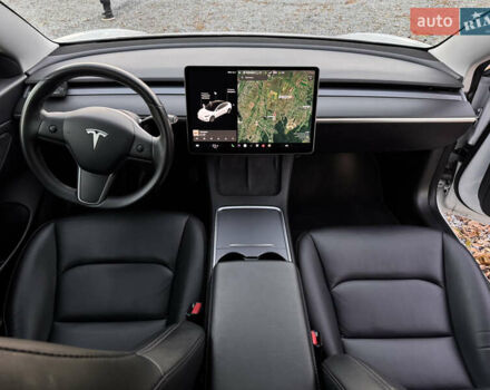 Белый Тесла Модель 3, объемом двигателя 0 л и пробегом 129 тыс. км за 19900 $, фото 22 на Automoto.ua