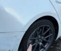 Білий Тесла Модель 3, об'ємом двигуна 0 л та пробігом 112 тис. км за 12300 $, фото 1 на Automoto.ua