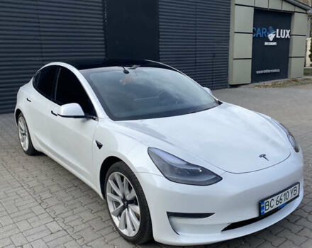 Білий Тесла Модель 3, об'ємом двигуна 0 л та пробігом 83 тис. км за 22000 $, фото 21 на Automoto.ua