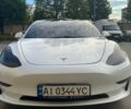 Білий Тесла Модель 3, об'ємом двигуна 0 л та пробігом 59 тис. км за 17500 $, фото 34 на Automoto.ua
