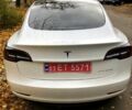 Белый Тесла Модель 3, объемом двигателя 0 л и пробегом 54 тыс. км за 24500 $, фото 2 на Automoto.ua