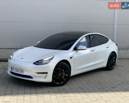 Тесла Модель 3 2020 у Івано-Франківську на Automoto.ua Білий Тесла Модель 3, об'ємом двигуна 0 л та пробігом 145 тис. км за 14850 $, фото 41 на Automoto.ua