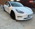 Белый Тесла Модель 3, объемом двигателя 0 л и пробегом 105 тыс. км за 21300 $, фото 28 на Automoto.ua