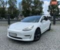 Білий Тесла Модель 3, об'ємом двигуна 0 л та пробігом 57 тис. км за 18650 $, фото 1 на Automoto.ua