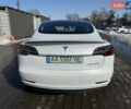 Белый Тесла Модель 3, объемом двигателя 0 л и пробегом 49 тыс. км за 20555 $, фото 24 на Automoto.ua