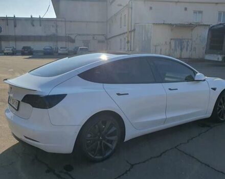 Белый Тесла Модель 3, объемом двигателя 0 л и пробегом 60 тыс. км за 17200 $, фото 5 на Automoto.ua
