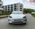 Білий Тесла Модель 3, об'ємом двигуна 0 л та пробігом 157 тис. км за 18600 $, фото 2 на Automoto.ua